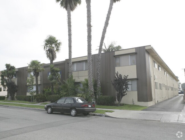 1460214608 Yukon Ave Hawthorne, CA 90250 Rentals