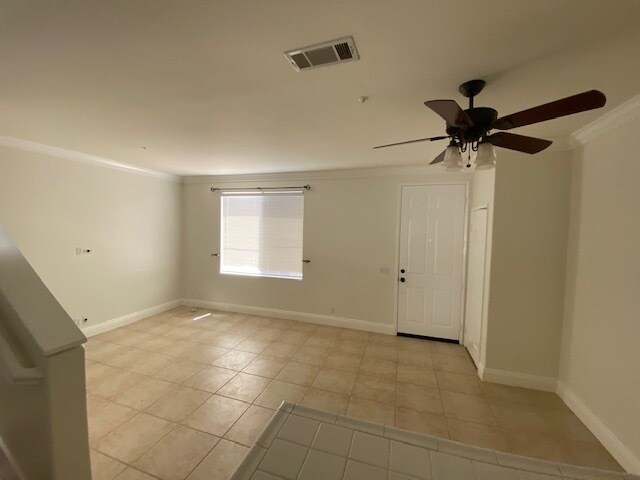 Building Photo - 3334 E Chiddingstone Ln