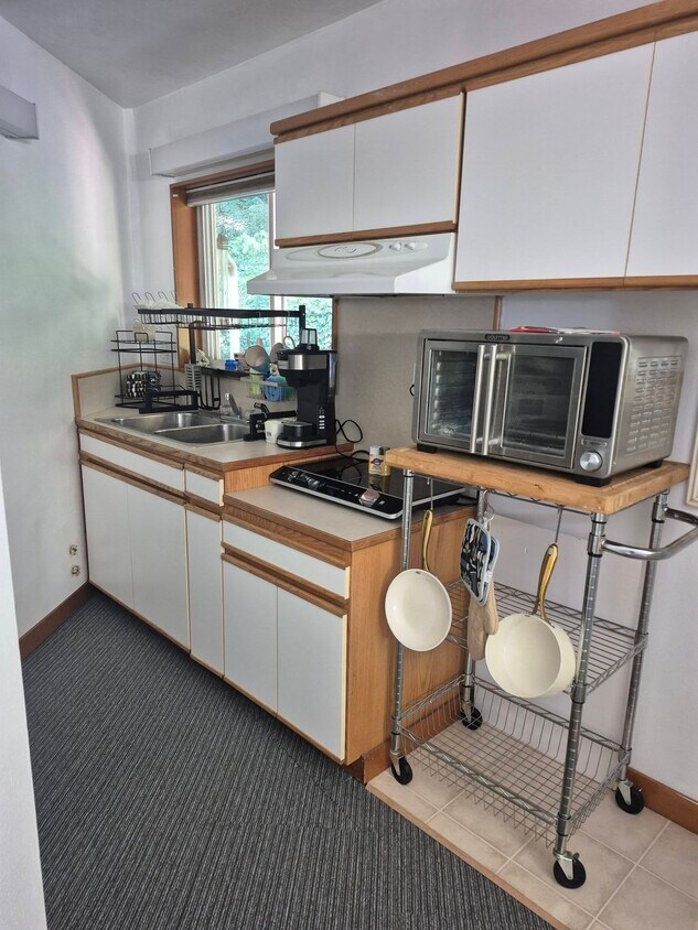Building Photo - 8607 Idlewood Dr SW