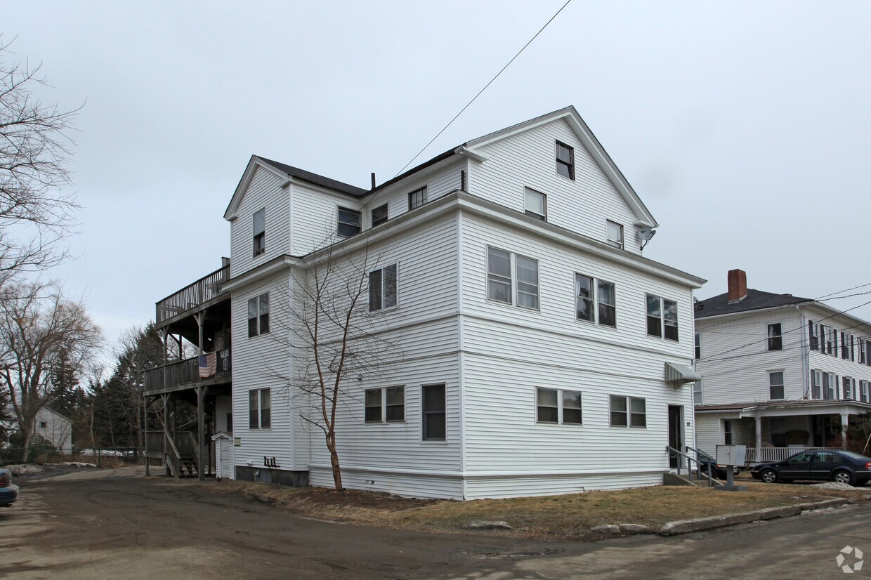 Building Photo - 10 Noyes Pl