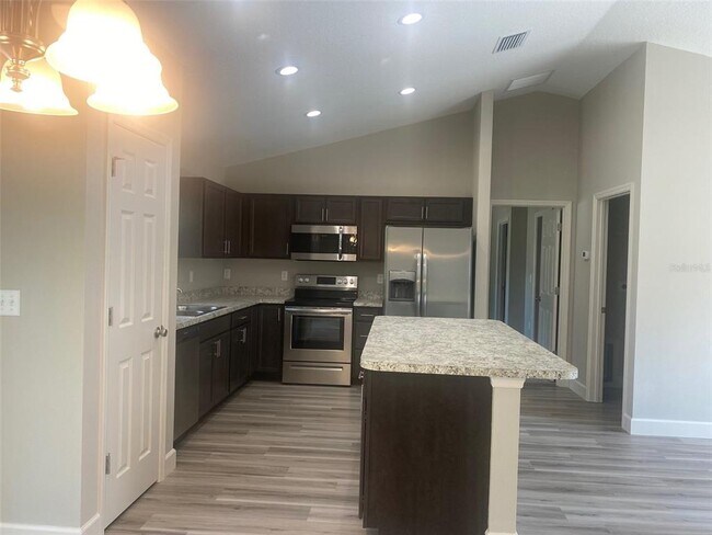 Foto del edificio - 15099 SE 93rd Ave