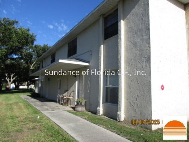 Near St Cloud Lakefront Osceola County - Near St Cloud Lakefront   Osceola County House