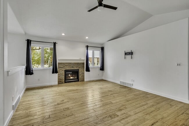 Building Photo - 778 S 410 E