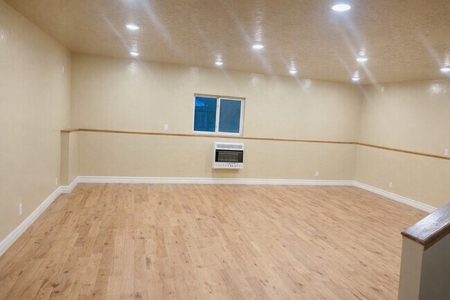 Foto del edificio - 13275 N 4400 W