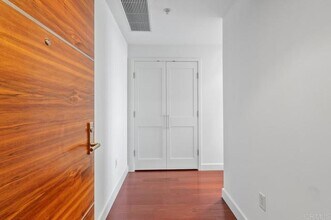 Building Photo - 700 W E St