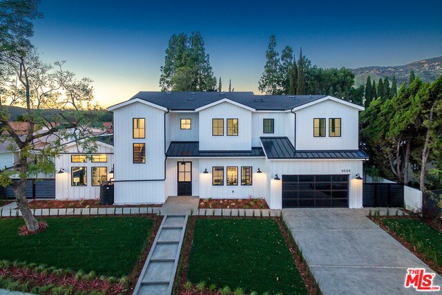 Building Photo - 3025 Arrowhead Dr