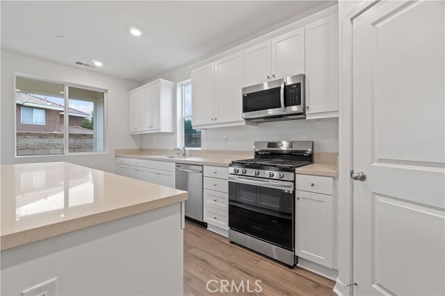 Foto del edificio - 12764 Clifton Wy