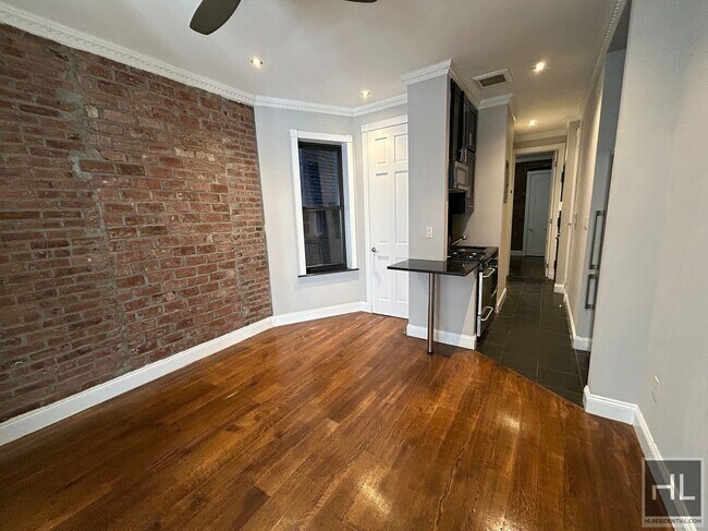 Foto del edificio - East 8th Street