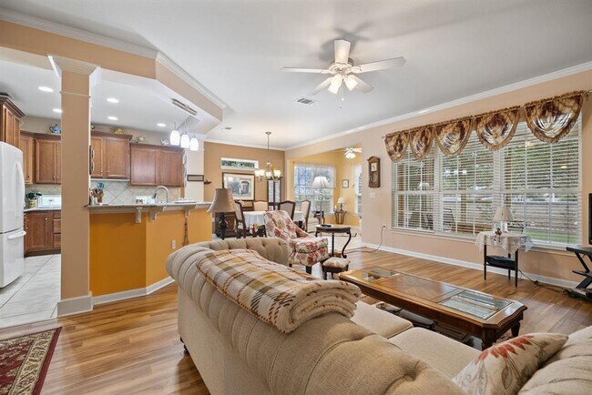 Building Photo - 103 Lake Sommerville Trail