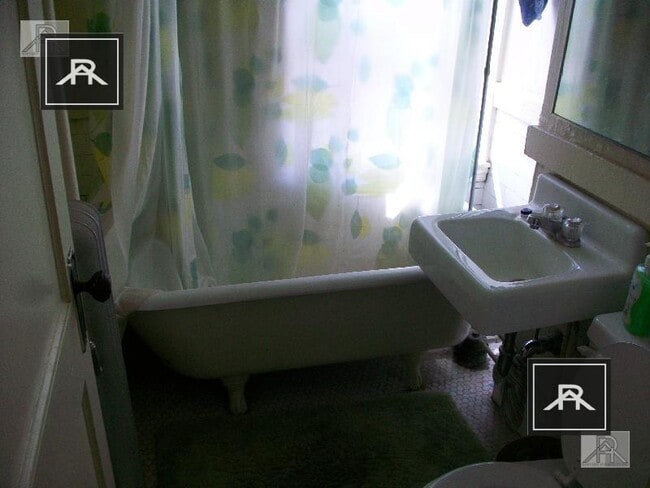 Building Photo - 1 bedroom in Brighton MA 02135