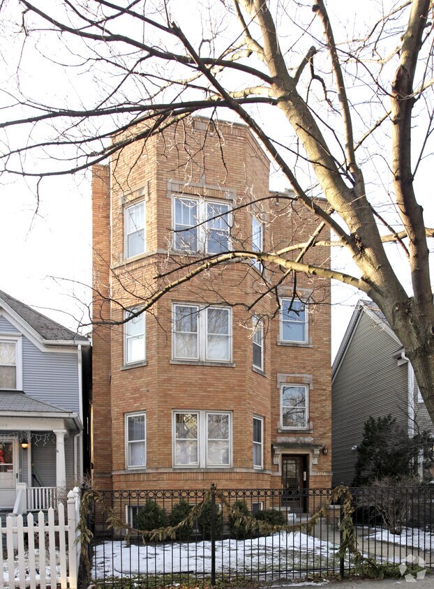 Primary Photo - 1751 W Granville Ave