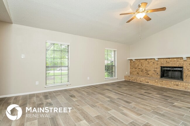 Building Photo - 1712 Homestead St