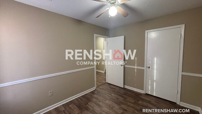 Building Photo - 2286 Winding Path Dr