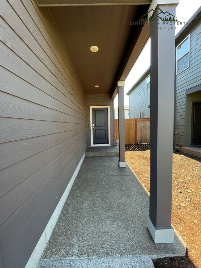Foto del edificio - Beautiful 3-Bedroom Home in The Hayden Bri...