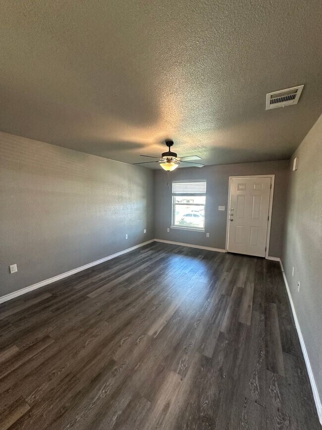 Building Photo - 3Bd/2Ba in Temple TX