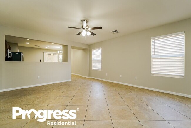 Building Photo - 2767 W Greenstreak Dr