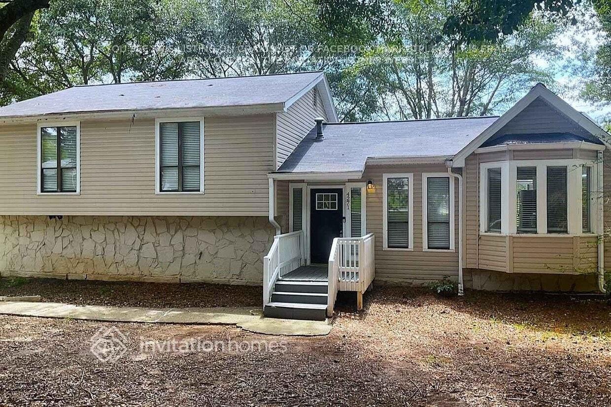 Primary Photo - 4271 Willow Ridge Rd