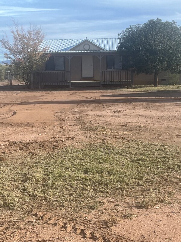 Building Photo - 9253 N Frontier Rd