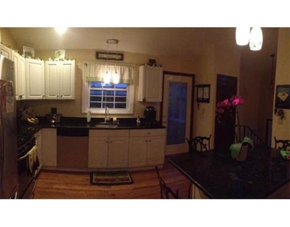 Kitchen - 40 Tudor St
