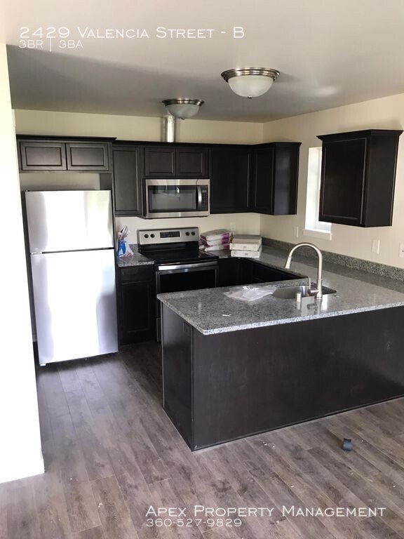Foto del edificio - CENTRAL - Valencia St. Townhome