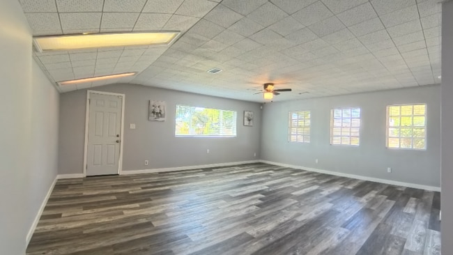 Building Photo - 1412 Hacienda St
