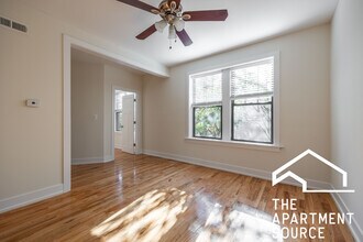 Building Photo - 3904 N Janssen Ave