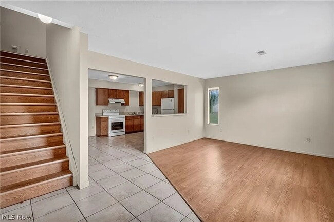 Building Photo - 1541 Whitehall Blvd