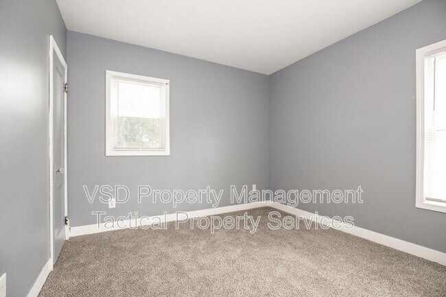 Foto del edificio - 3486 W 60th St