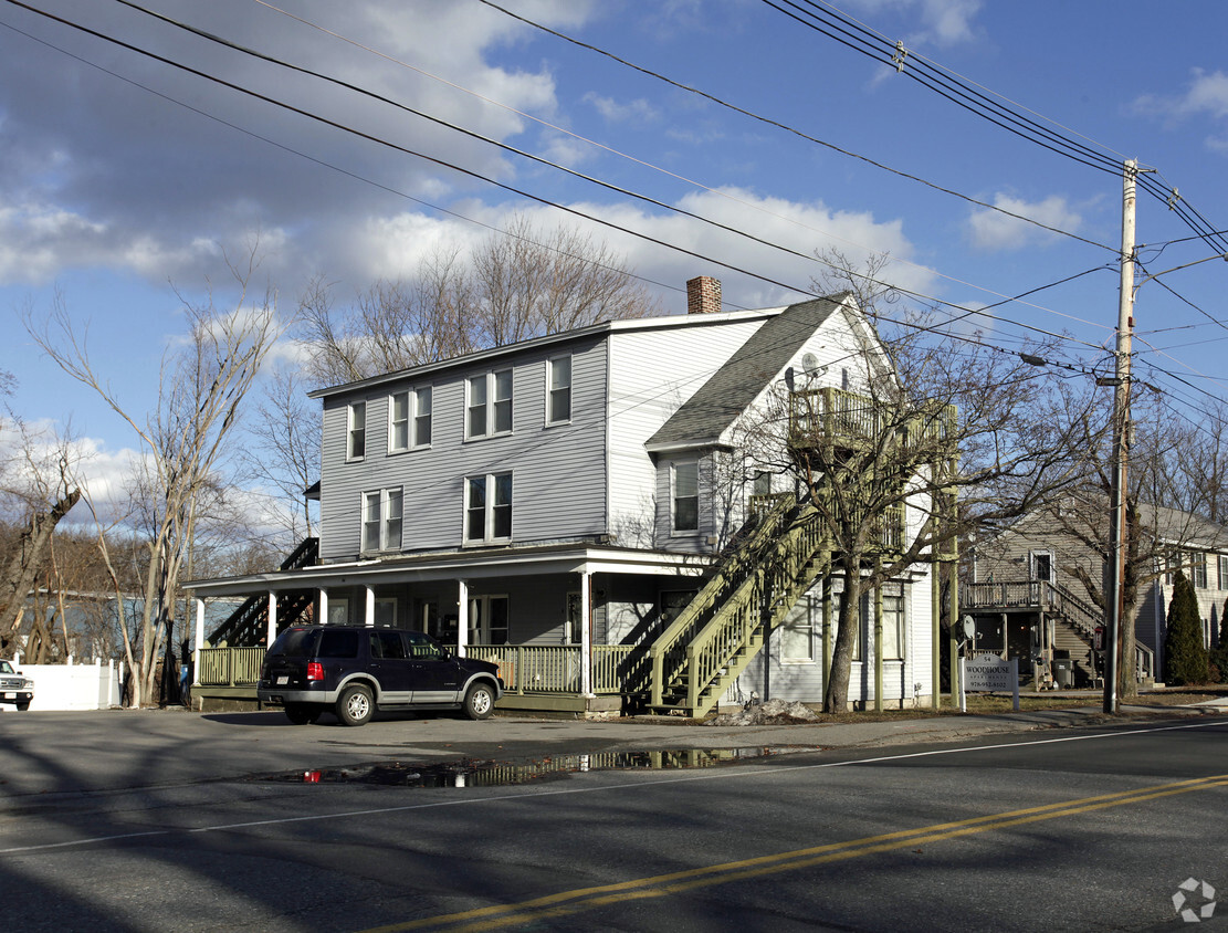 Primary Photo - Woodhouse Apartments