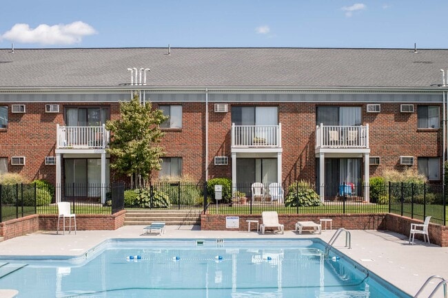 Piscina - Princeton Green Apartments