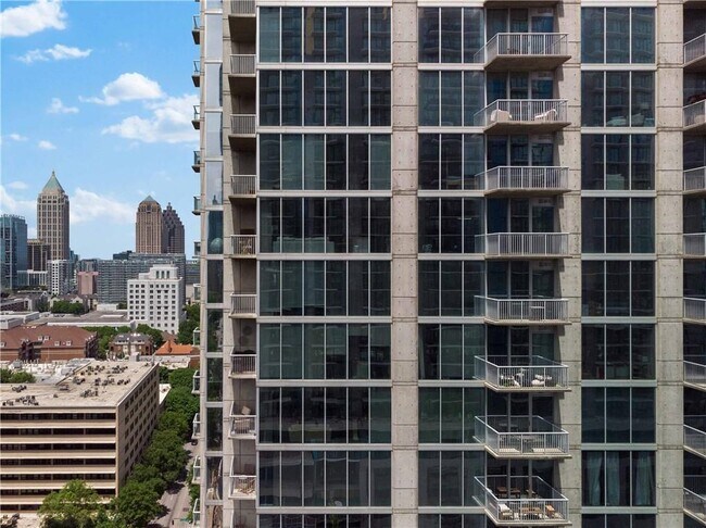 Foto del edificio - 855 Peachtree St NE