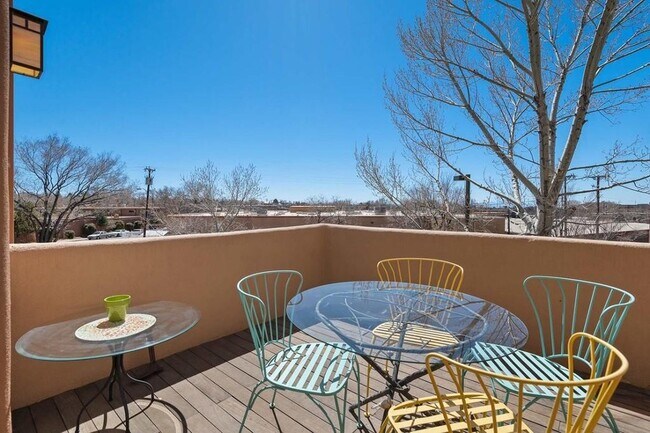 Foto del edificio - 1012 Marquez Pl