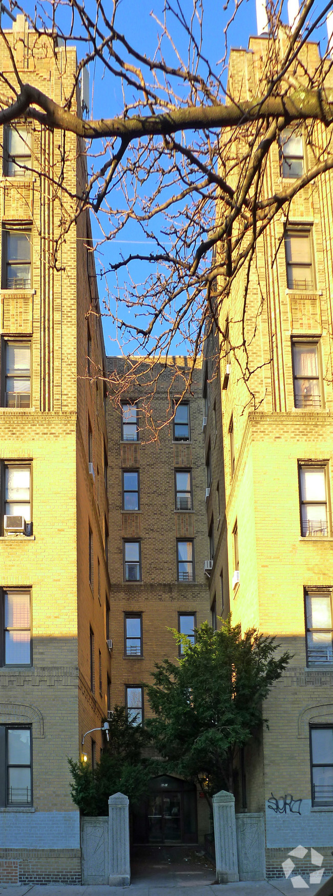 86-50 77th Street - 86-50 77th St