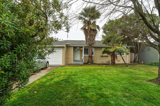 Foto del edificio - 2148 Irvin Wy