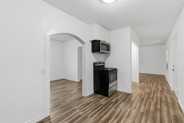 Building Photo - 613 W Murray St