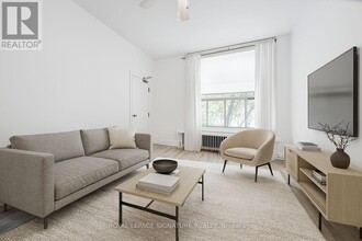 Building Photo - 1-11 Bellwoods Park