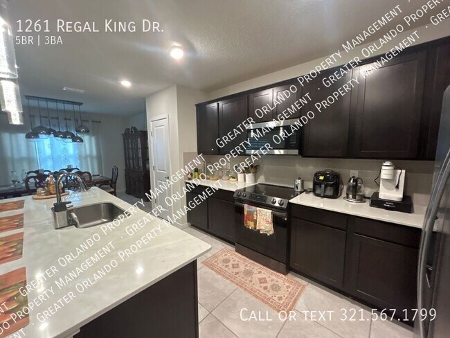 Building Photo - 1261 Regal King Dr