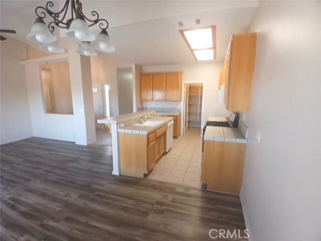 Foto del edificio - 14075 Driftwood Dr