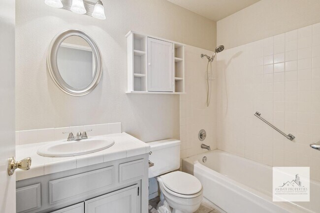 Foto del edificio - 3426 W Dovewood Ave