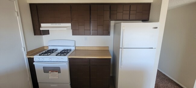 Foto del edificio - 5761 Longview Dr