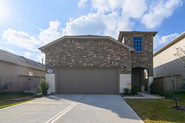 Foto del edificio - 15235 Canyon Rapids Rd
