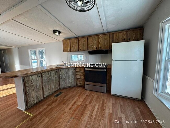 Building Photo - 133 Harrison St