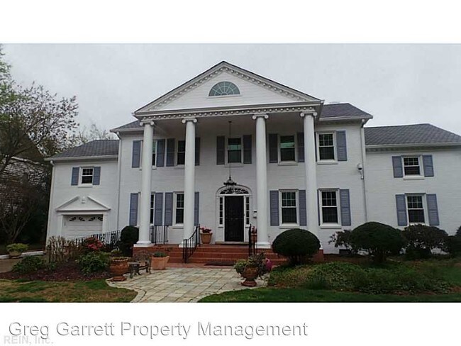 Building Photo - 4402 Chesapeake Ave