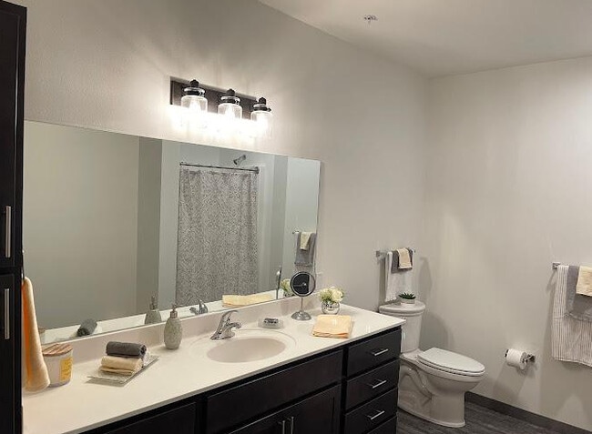 Building Photo - Kestrel Apartments