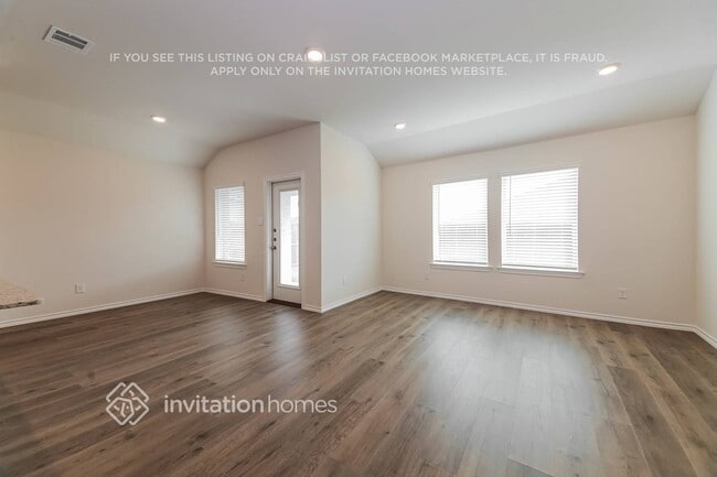Building Photo - 4009 Malachite Dr