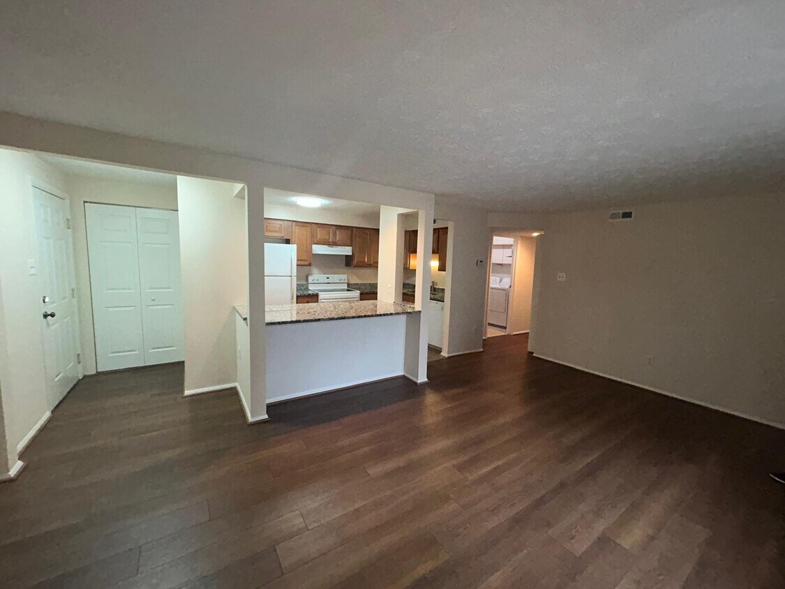 Photo - 4300 Buckman Rd (Alexandria, VA)