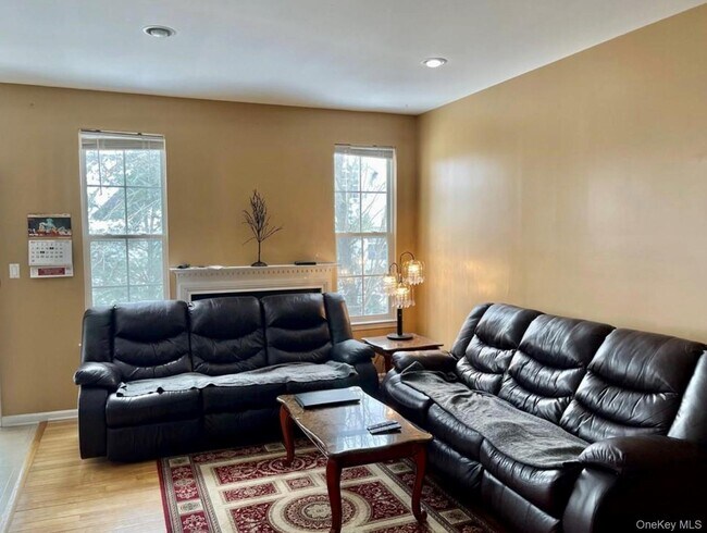 Foto del edificio - 28 Ford Ct