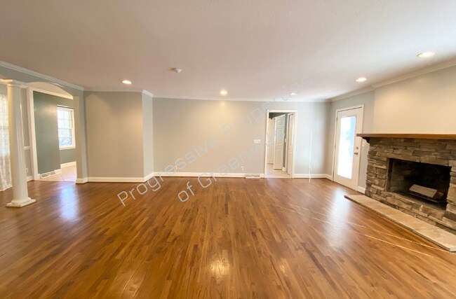 Building Photo - 237 Enoree Cir