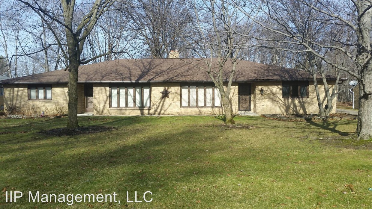 21224 Albion Rd, Strongsville, OH 44149 Condo for Rent in