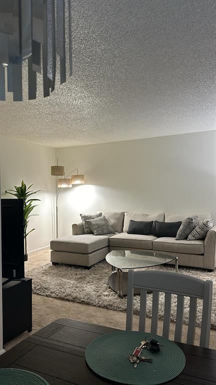 Building Photo - 4006 Exeter